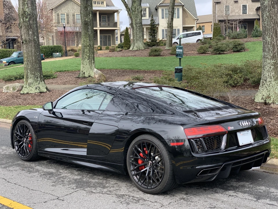 2018 Audi 4S R8 - Image 13 of 31
