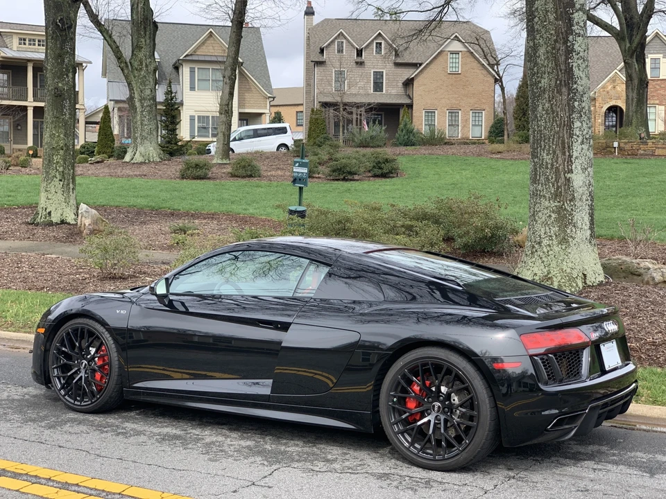 2018 Audi 4S R8 - Image 12 of 31