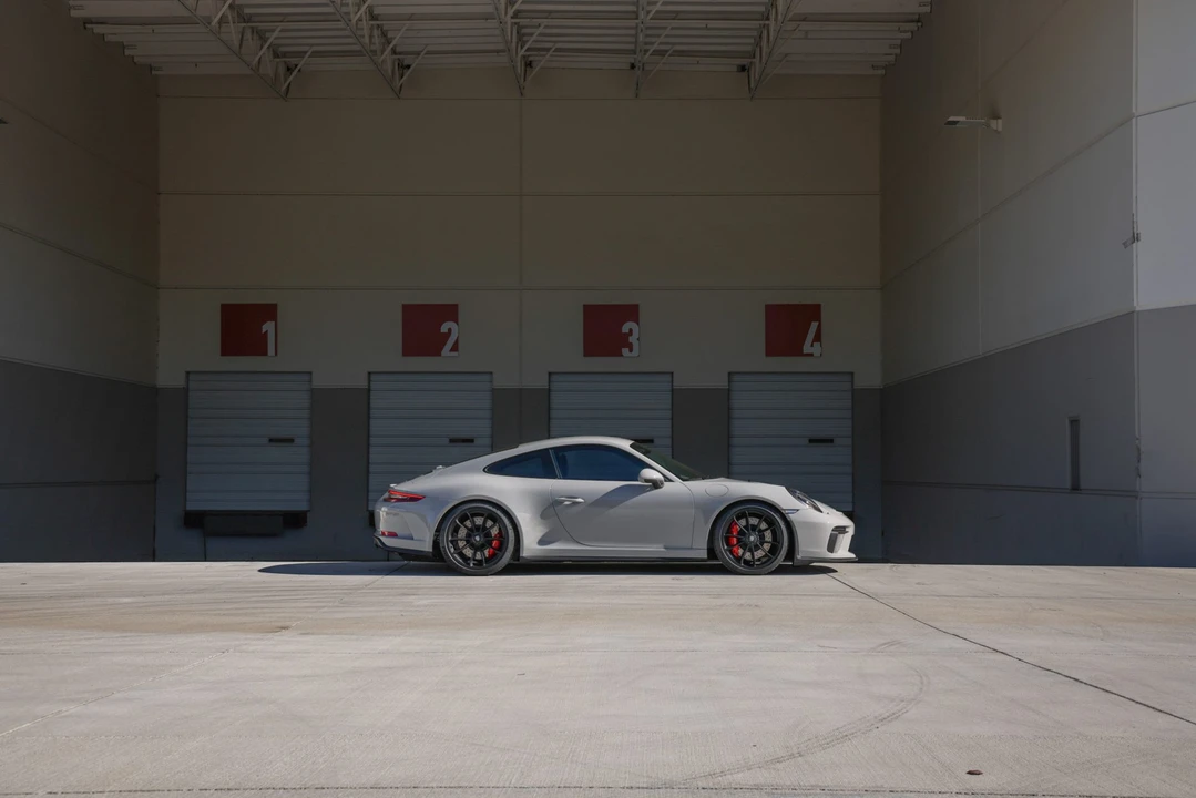 2018 Porsche 991 GT3 - Image 17 of 31