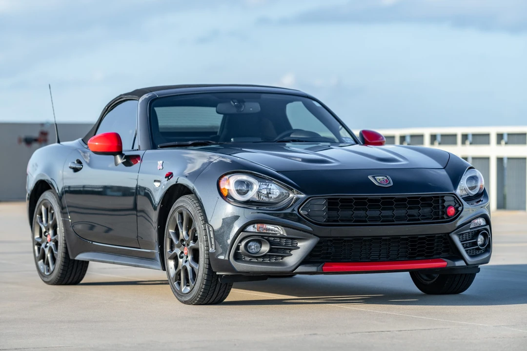 2019 Fiat 124 Spider - Image 5 of 31