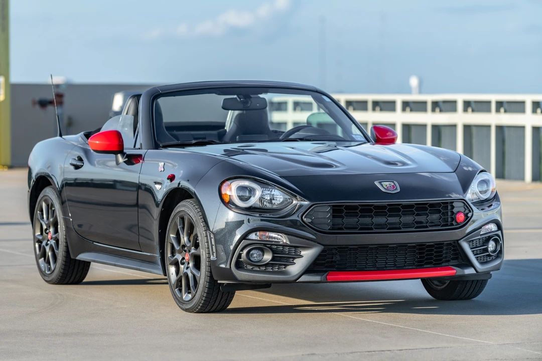 2019 Fiat 124 Spider - Image 4 of 31
