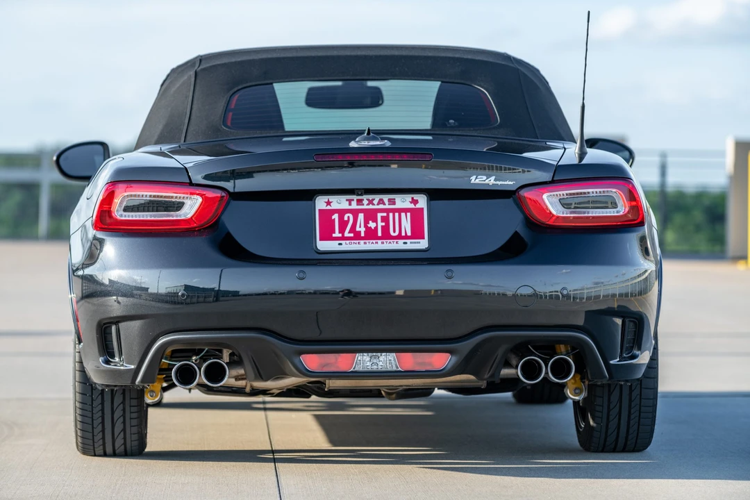 2019 Fiat 124 Spider - Image 12 of 31
