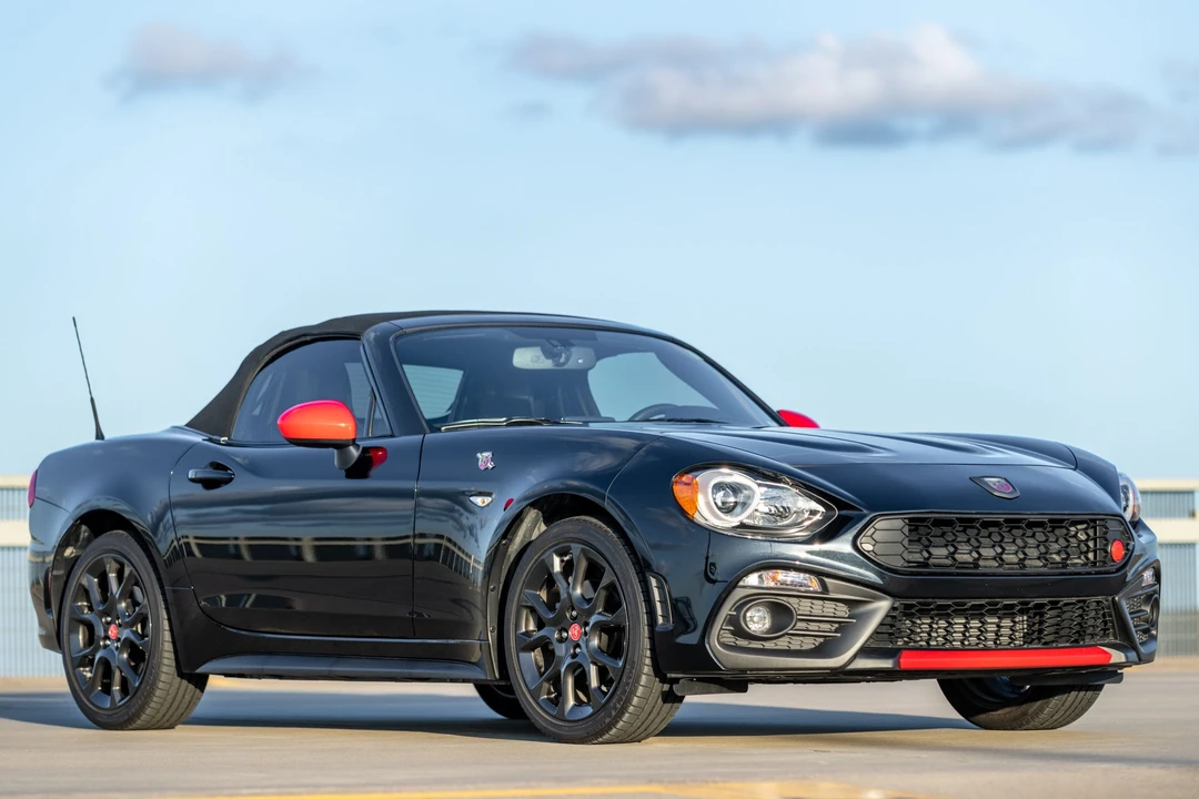 2019 Fiat 124 Spider - Image 6 of 31