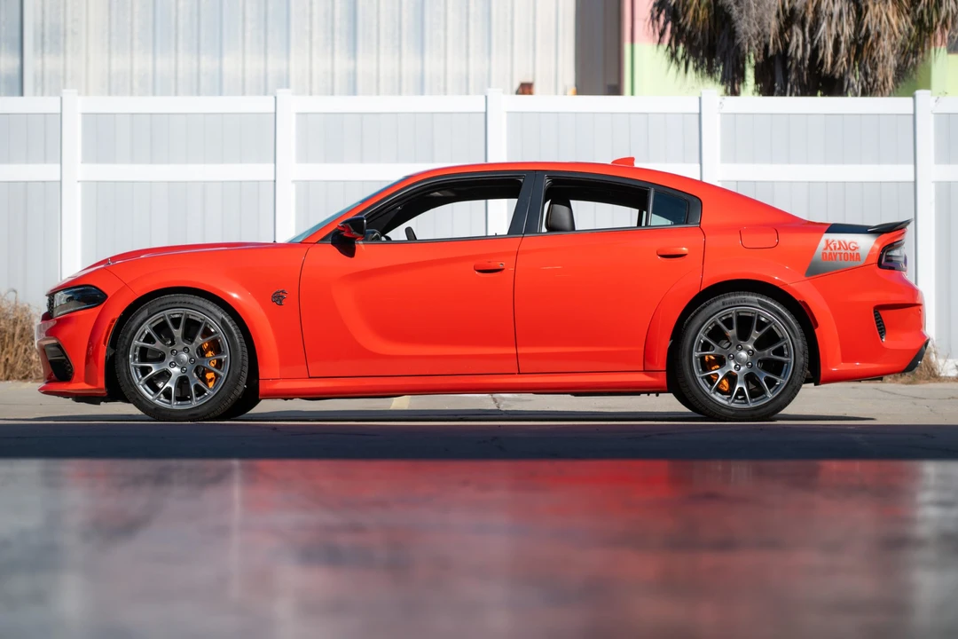 2023 Dodge Charger SRT Hellcat 7th Gen - Image 7 of 31