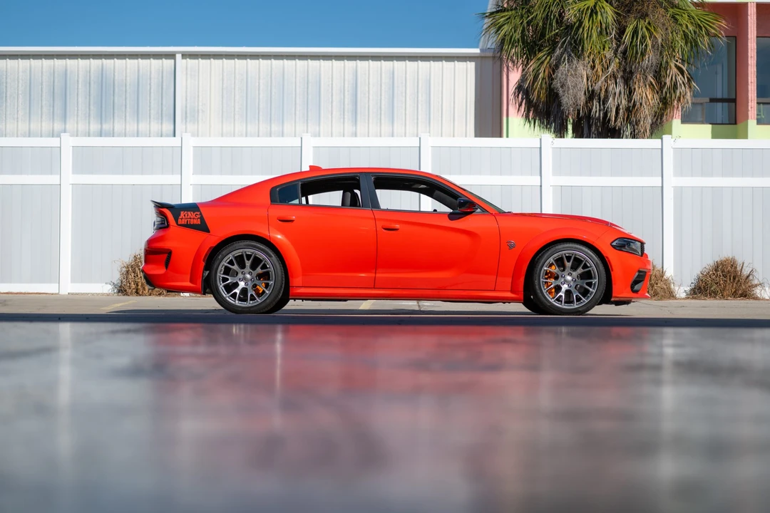 2023 Dodge Charger SRT Hellcat 7th Gen - Image 14 of 31