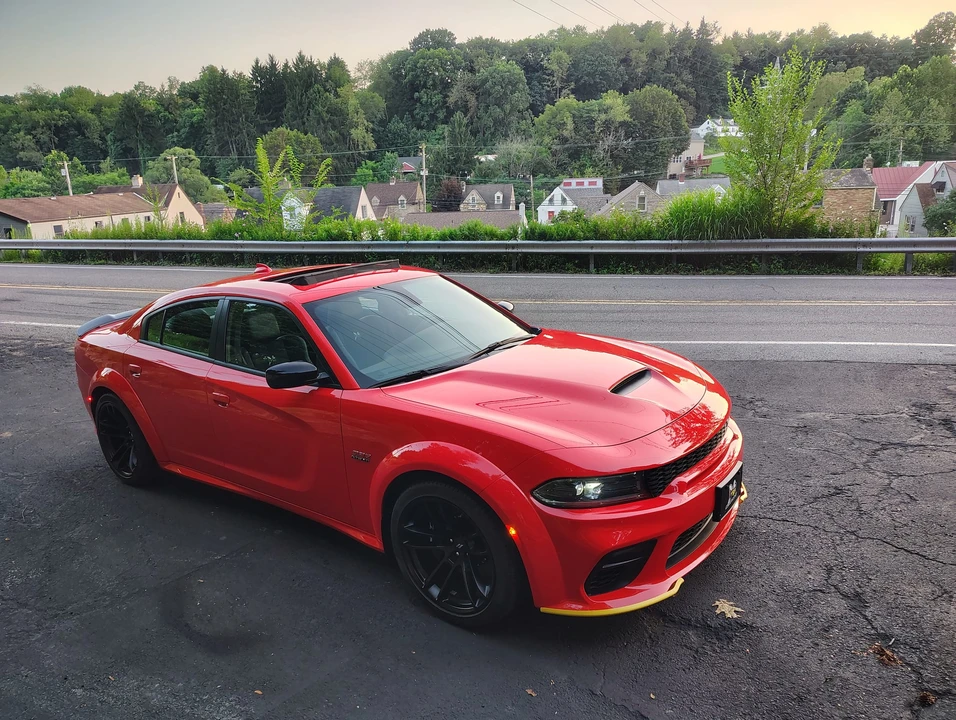 2023 Dodge Charger SRT & 392 7th Gen - Image 24 of 31