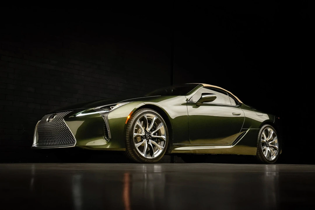 2023 Lexus LC - Image 31 of 31