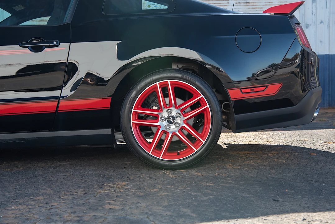 2012 Ford S197 Mustang Boss 302 - Image 28 of 31