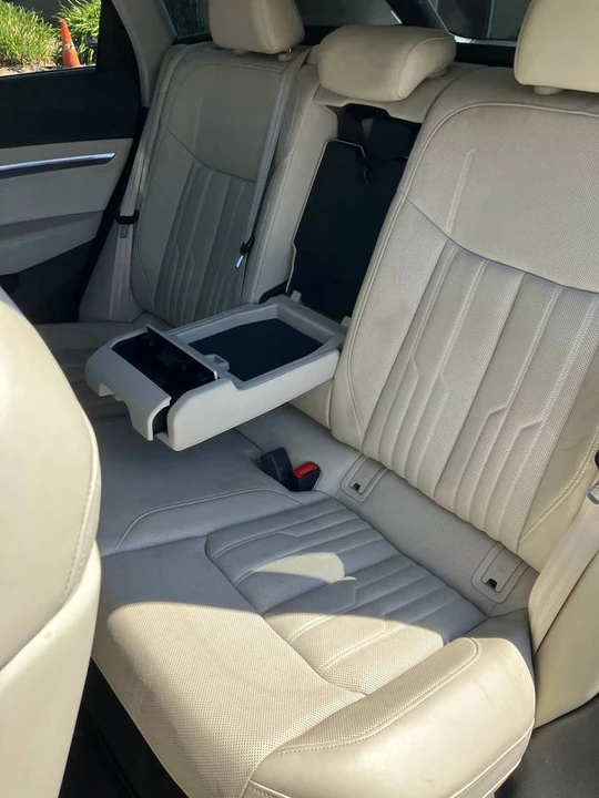 2019 Audi e-tron - Image 9 of 13