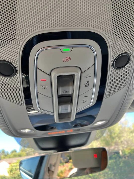 2019 Audi e-tron - Image 4 of 13