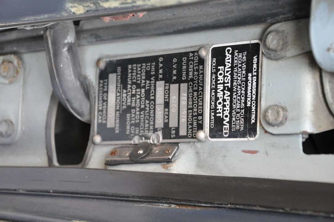 1976 Rolls-Royce Corniche Series I - Image 4 of 7