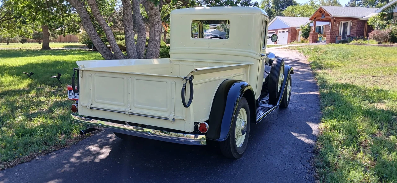 1933 Ford Pickup (1932-1934) - Image 10 of 31