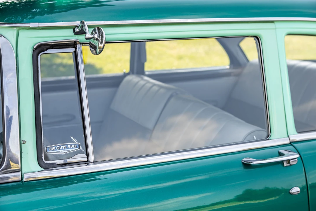 1955 Ford Fairlane 1st Gen - Image 28 of 31
