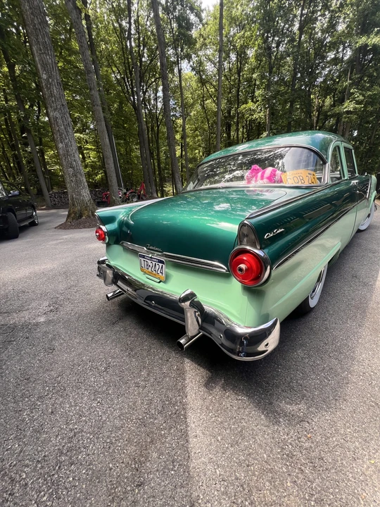 1955 Ford Fairlane 1st Gen - Image 10 of 31