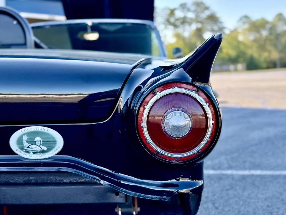 1957 Ford Thunderbird 1st Gen - Image 24 of 31