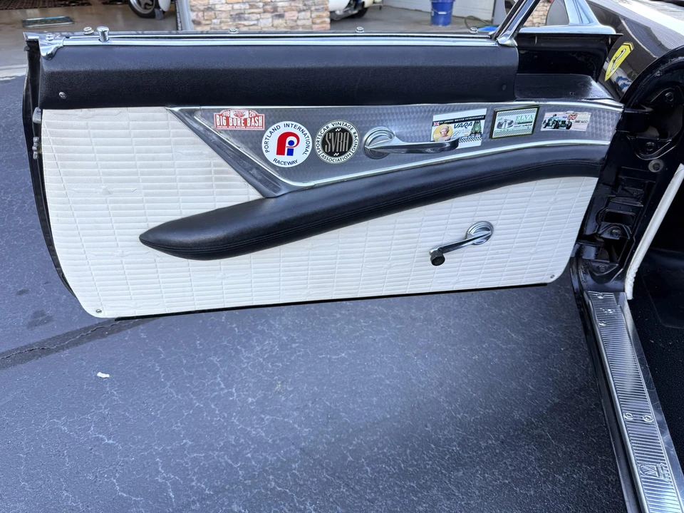 1957 Ford Thunderbird 1st Gen - Image 31 of 31