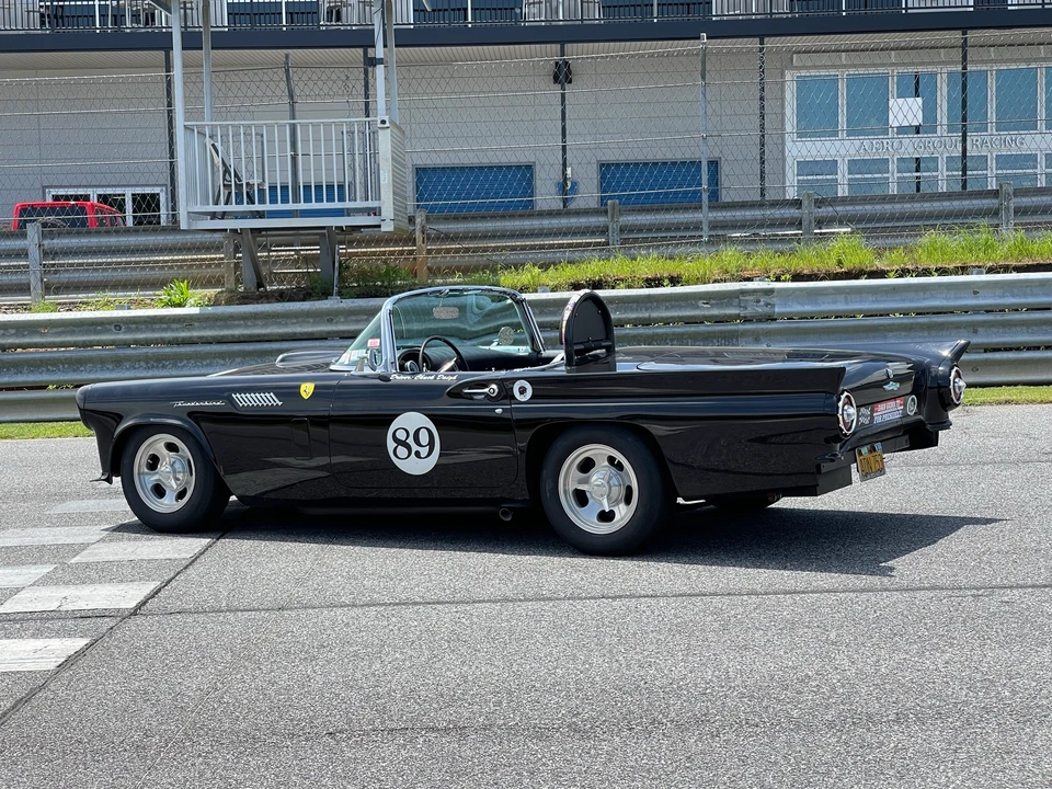 1957 Ford Thunderbird 1st Gen - Image 10 of 31