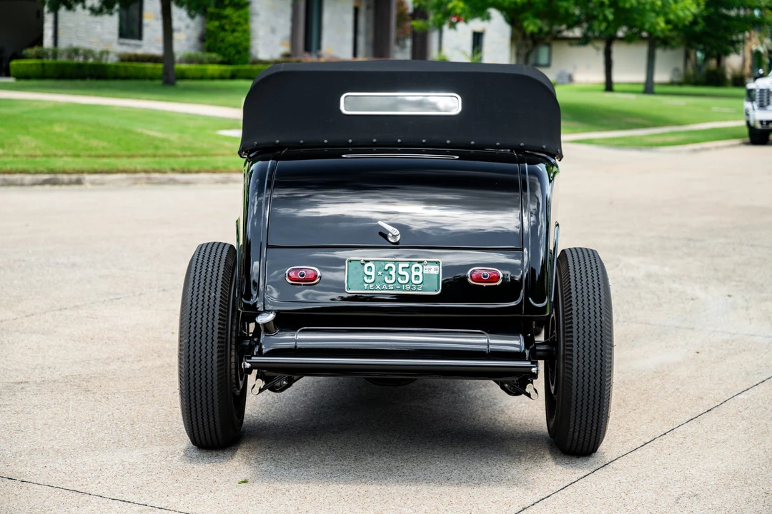 Ford Hot Rod - Image 15 of 31