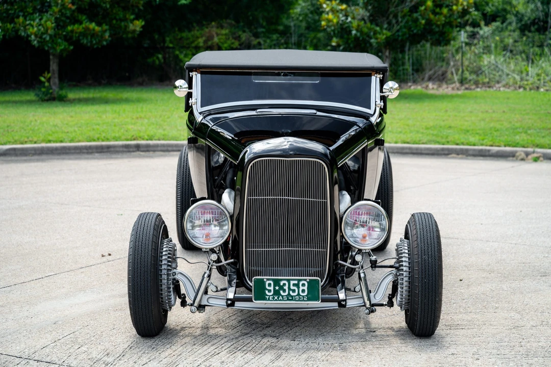 Ford Hot Rod - Image 19 of 31