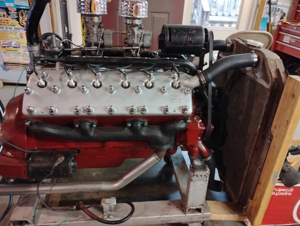 Parts & Memorabilia Engines - Image 3 of 13
