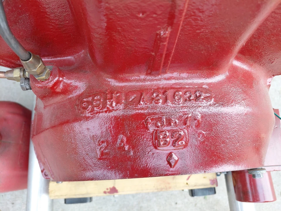 Parts & Memorabilia Engines - Image 10 of 13