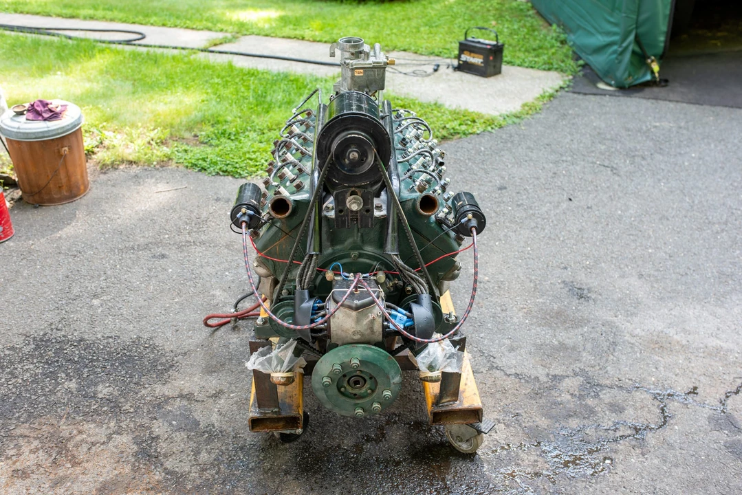 Parts & Memorabilia Engines - Image 17 of 31