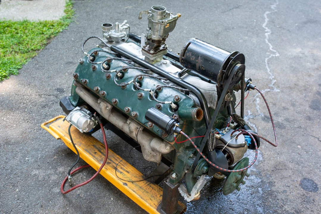 Parts & Memorabilia Engines - Image 22 of 31