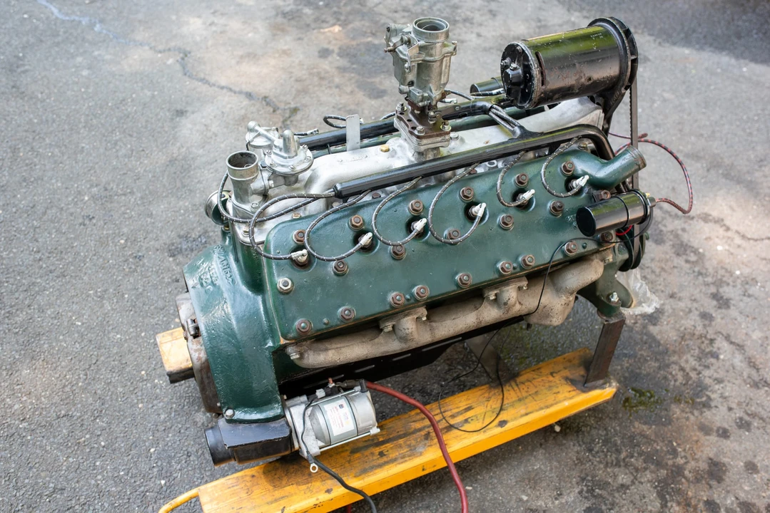 Parts & Memorabilia Engines - Image 6 of 31