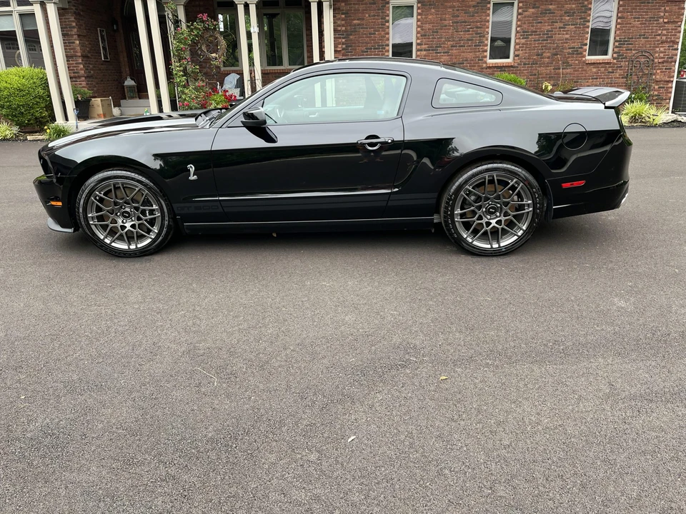 2013 Ford S197 II Shelby Mustang GT500 - Image 6 of 31