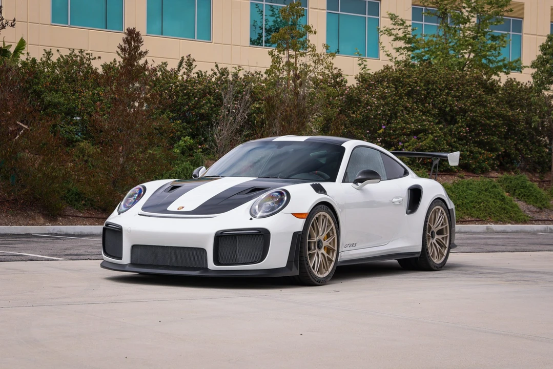 2018 Porsche 991 GT2 RS - Image 5 of 31