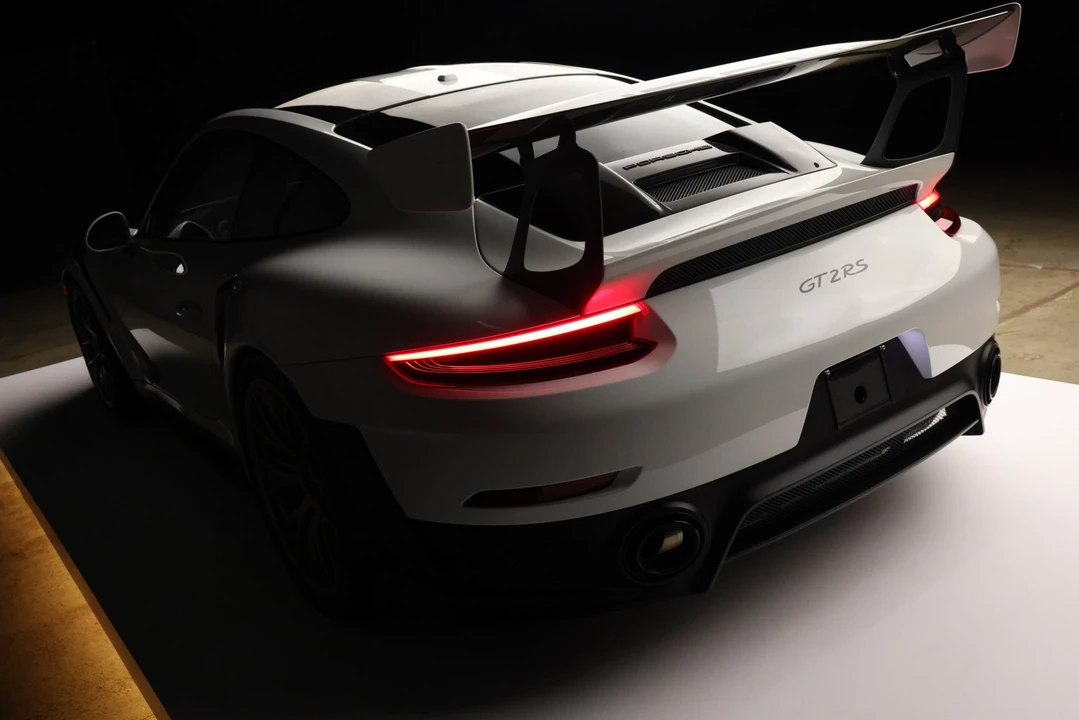 2018 Porsche 991 GT2 RS - Image 24 of 31