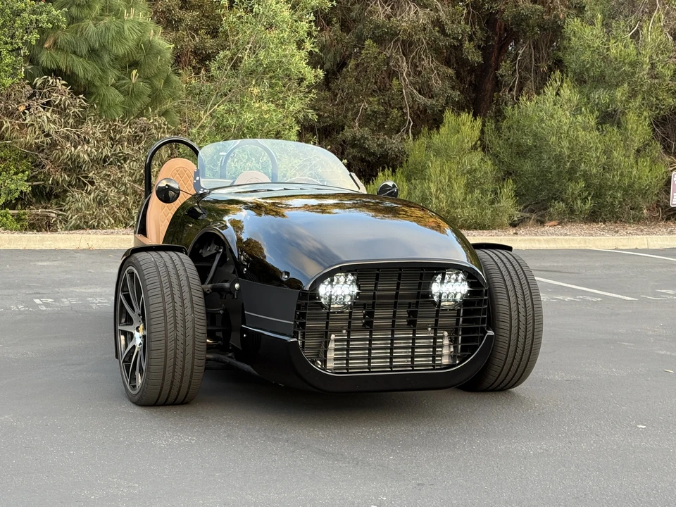 2024 Vanderhall Venice - Image 7 of 31