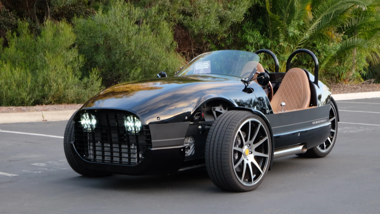 2024 Vanderhall Venice - Image 5 of 31