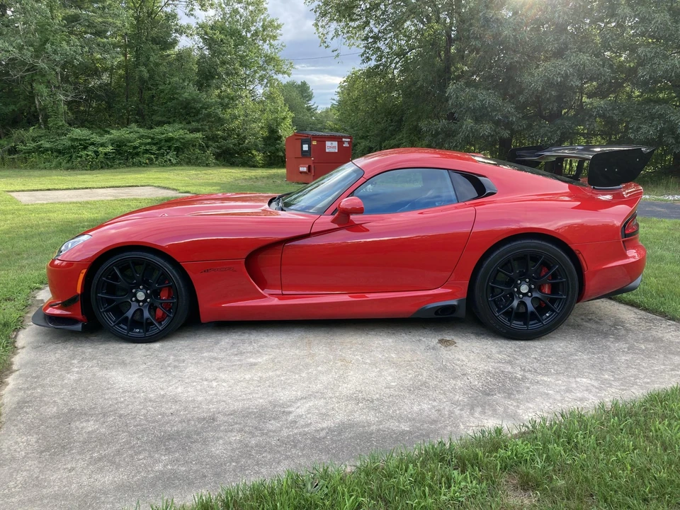 2017 Dodge Viper ACR 5th Gen - Image 10 of 31