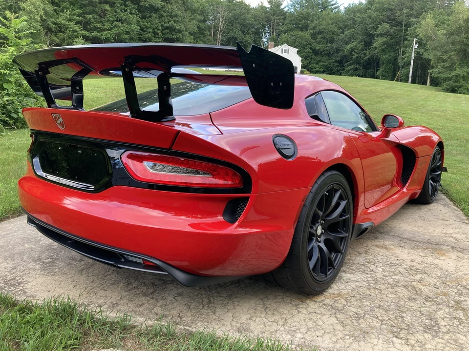 2017 Dodge Viper ACR 5th Gen - Image 13 of 31