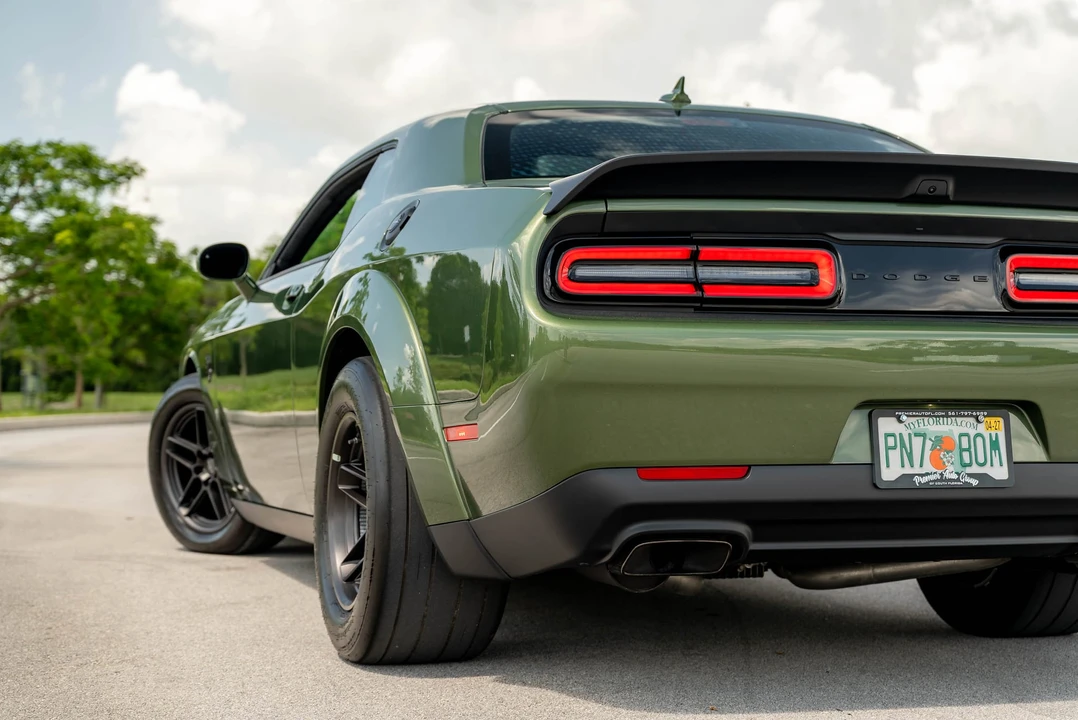2023 Dodge Challenger SRT Demon & Super Stock 3rd Gen - Image 26 of 31