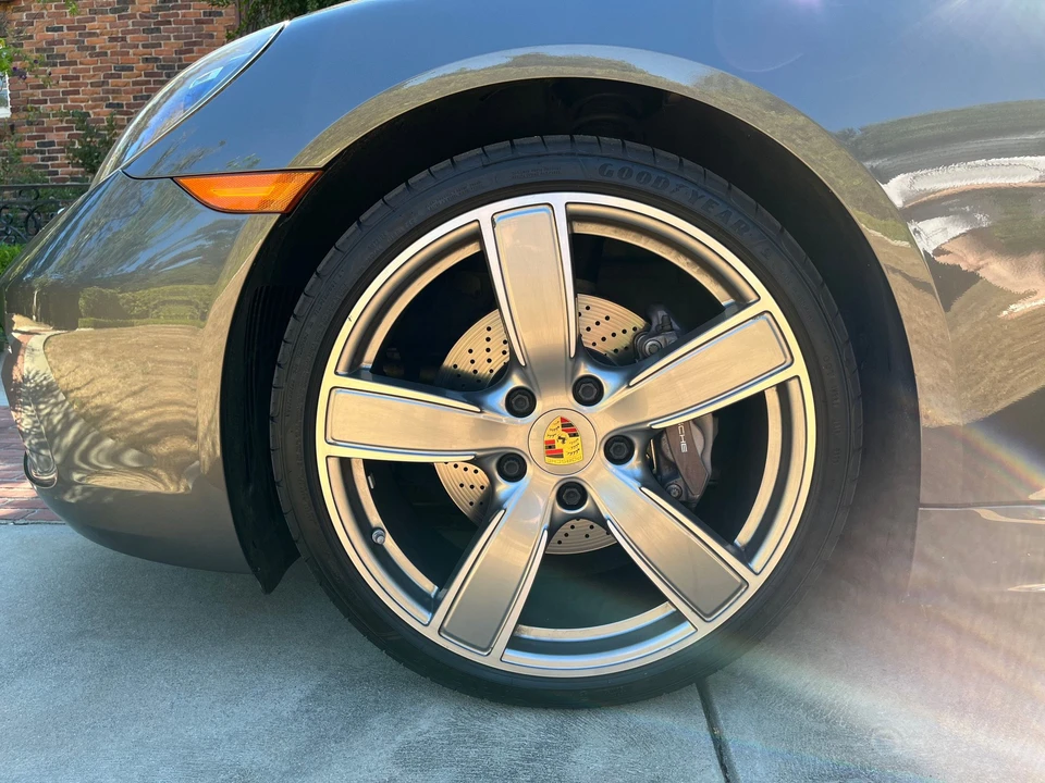 2019 Porsche 718 Cayman - Image 21 of 22