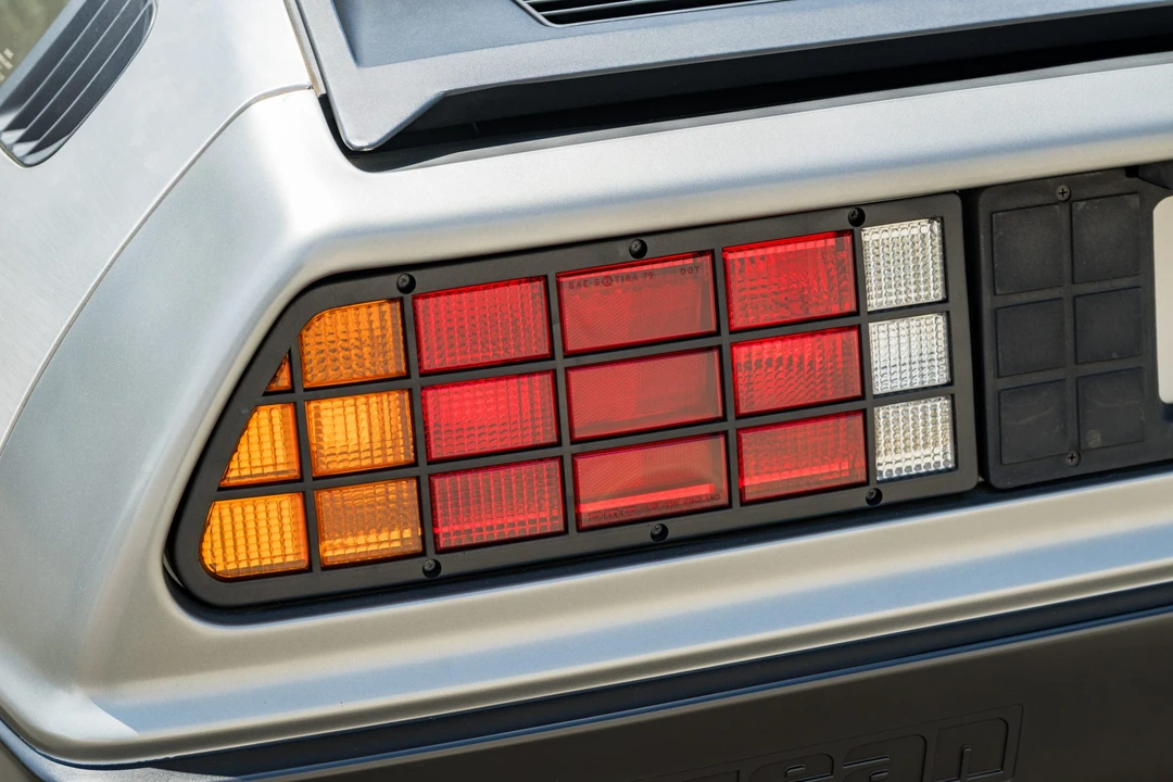 1982 DeLorean DMC-12 - Image 15 of 31