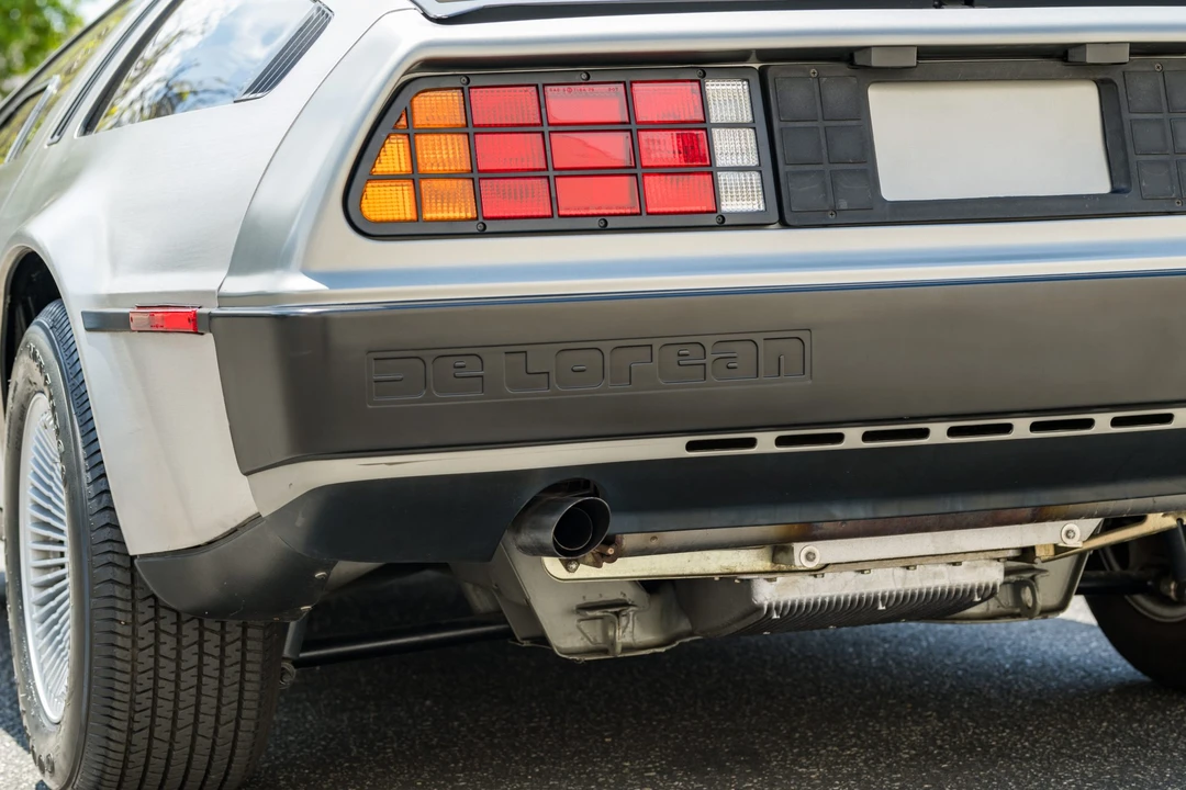 1982 DeLorean DMC-12 - Image 17 of 31