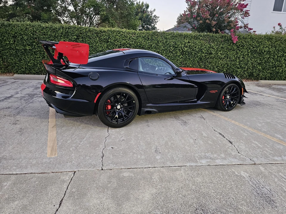 2017 Dodge Viper ACR 5th Gen - Image 15 of 31