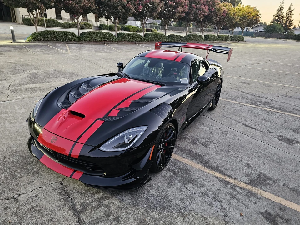 2017 Dodge Viper ACR 5th Gen - Image 4 of 31