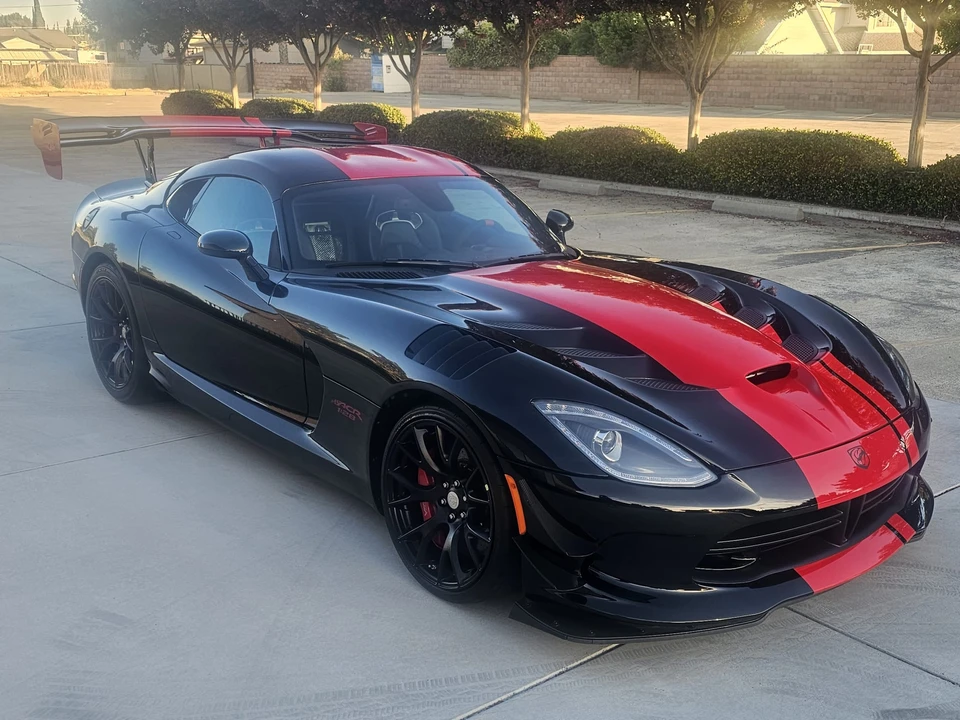 2017 Dodge Viper ACR 5th Gen - Image 28 of 31