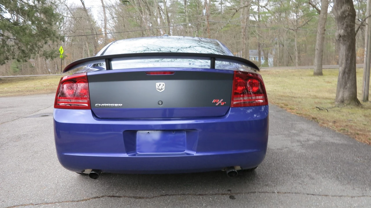 2007 Dodge Charger 6th Gen - Image 16 of 31