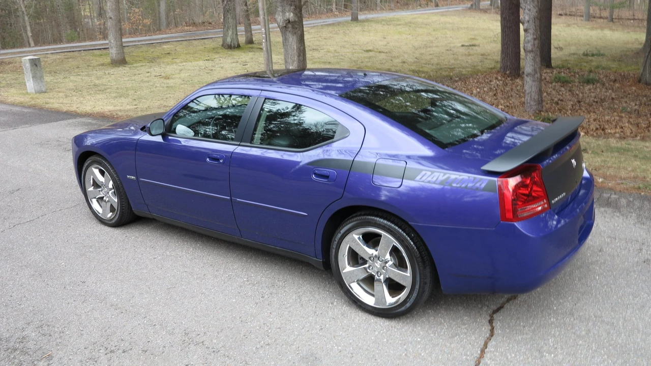 2007 Dodge Charger 6th Gen - Image 18 of 31