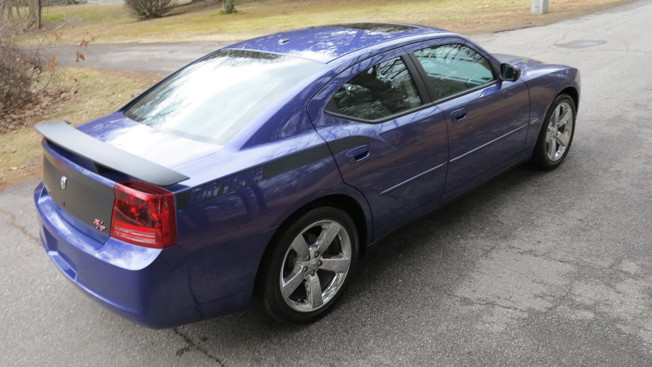 2007 Dodge Charger 6th Gen - Image 14 of 31