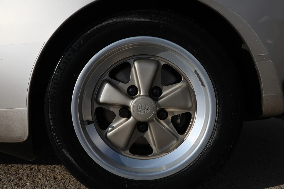 1986 Porsche 944 Turbo - Image 26 of 31