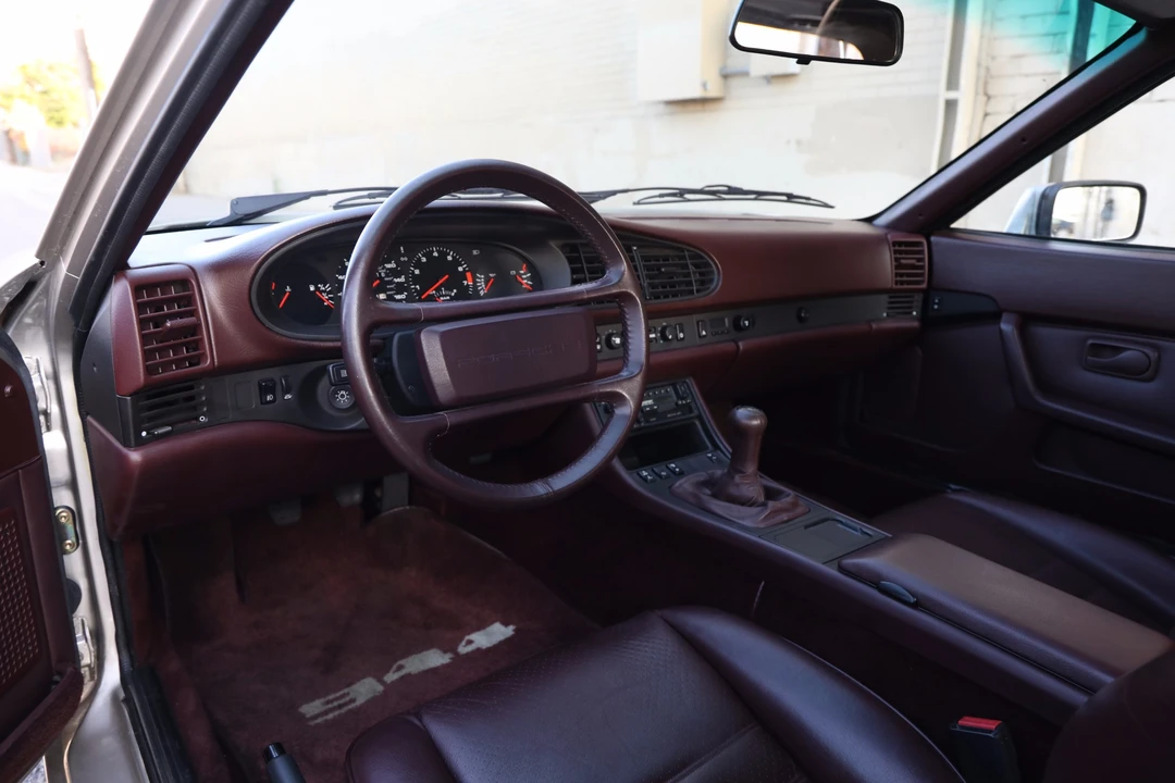 1986 Porsche 944 Turbo - Image 31 of 31