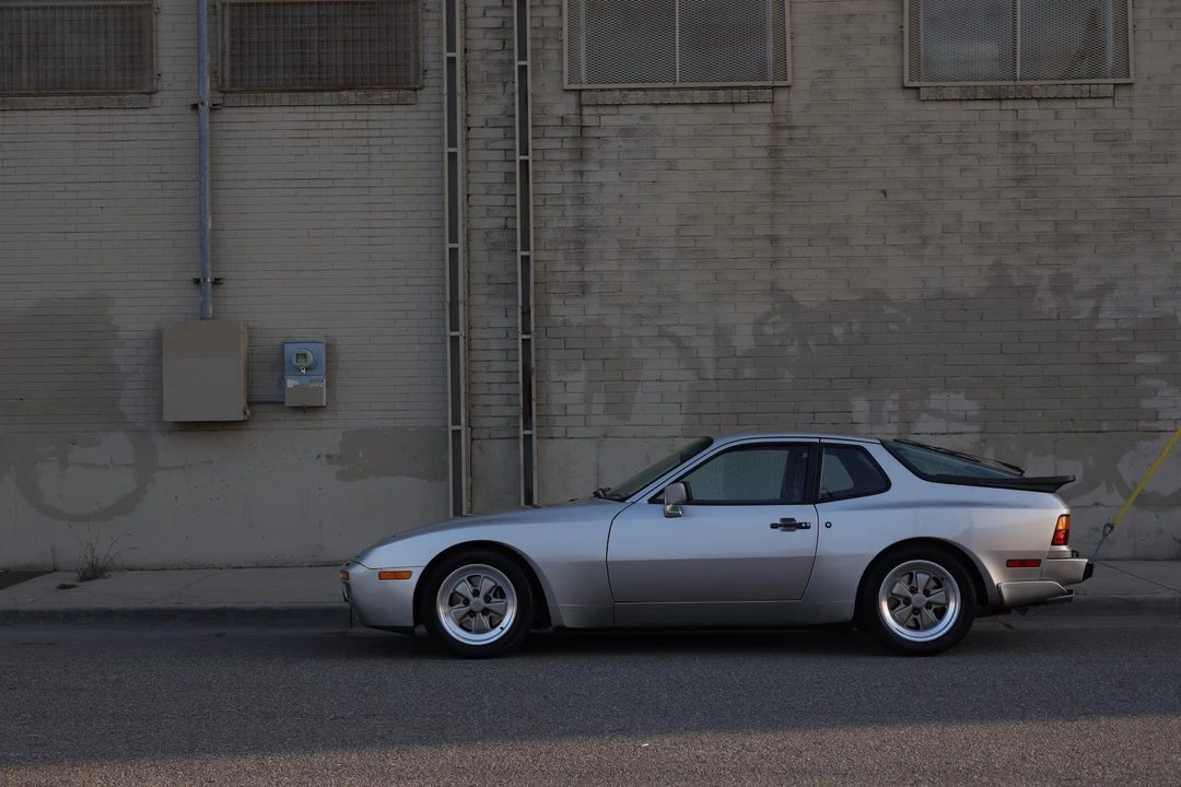 1986 Porsche 944 Turbo - Image 10 of 31