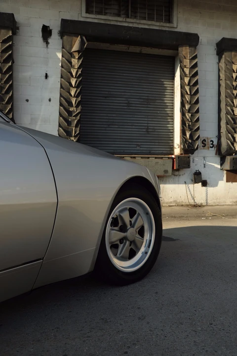 1986 Porsche 944 Turbo - Image 27 of 31