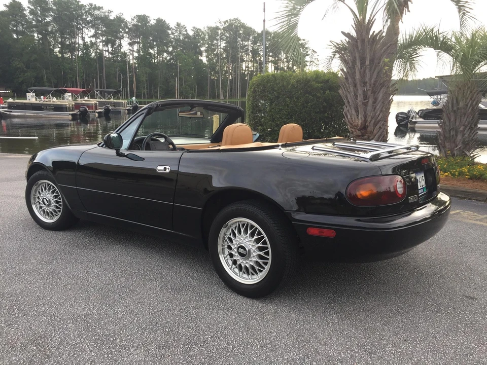 1992 Mazda NA MX-5 Miata - Image 3 of 31